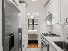 310 Lexington Avenue 9F, New York NY 10016