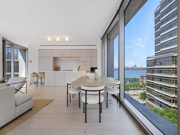 160 Leroy Street 8CN, New York NY 10014
