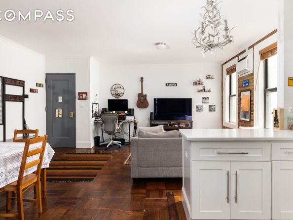 24-75 38th Street 5C, Queens NY 11103