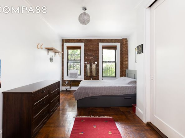 24-75 38th Street 5C, Queens NY 11103