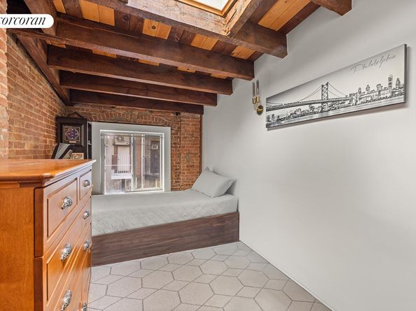 7 West 16th Street, New York NY 10011