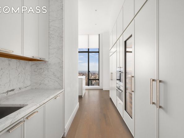 430 East 58th Street PH72, New York NY 10022
