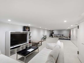 104 Charlton Street 1/2E, New York NY 10014