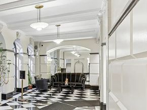 212 East 48th Street 2E, New York NY 10017