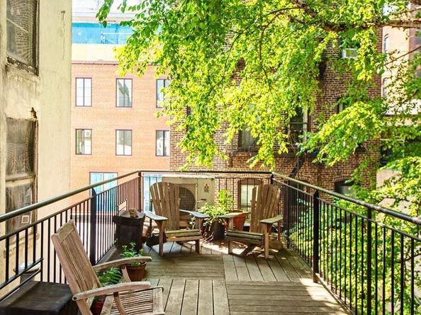 238 West 11th Street, New York NY 10014