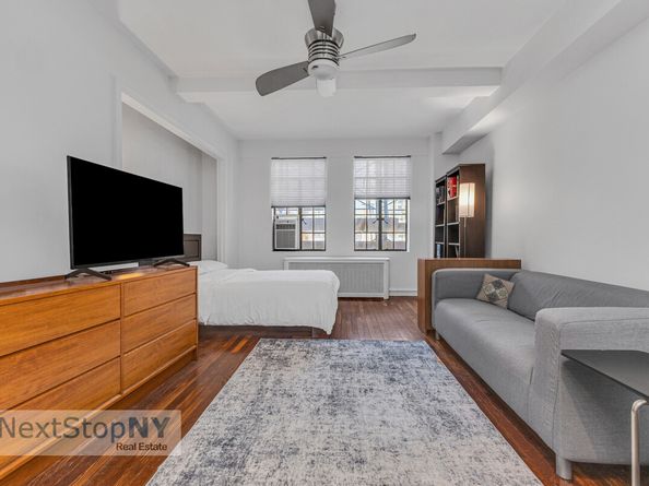 320 East 42nd Street 1315, New York NY 10017