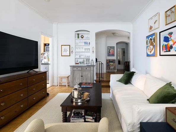 25 Minetta Lane 1G, New York NY 10012