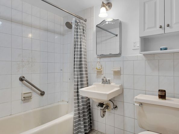 158 Nevins Street, Brooklyn NY 11217