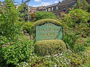 525 West 238th Street 2B, Bronx NY 10463