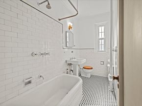 525 West 238th Street 2B, Bronx NY 10463