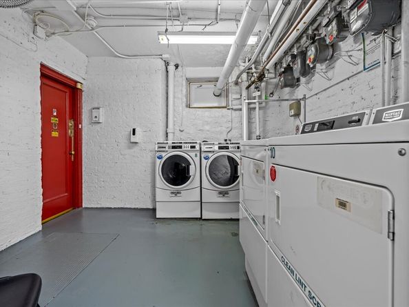 525 West 238th Street 2B, Bronx NY 10463