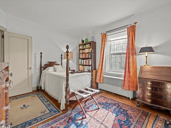 525 West 238th Street 2B, Bronx NY 10463