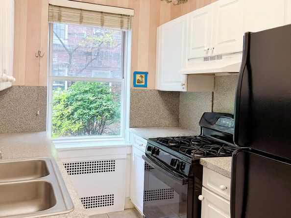 915 East 17th Street 116, Brooklyn NY 11230