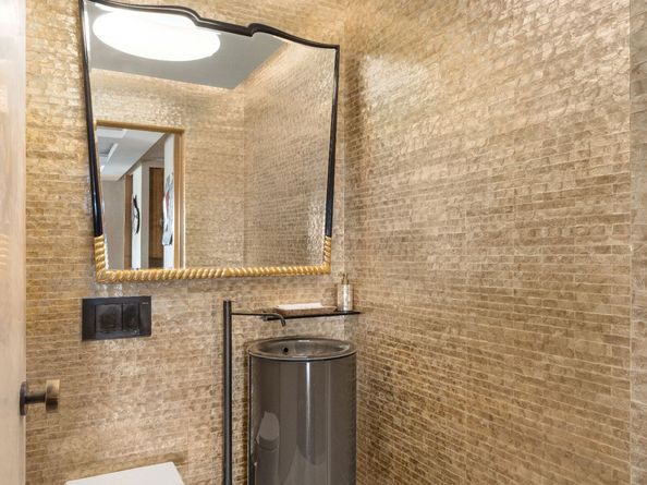 150 West 56th Street 3901, New York NY 10019