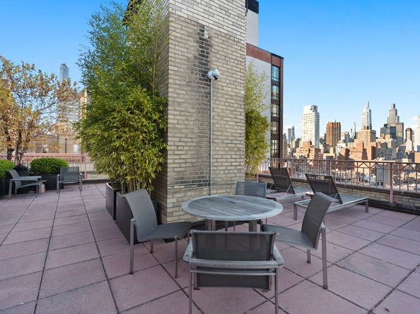 235 East 22nd Street 12R, New York NY 10010