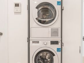 30-05 Vernon Boulevard 3G, Queens NY 11102