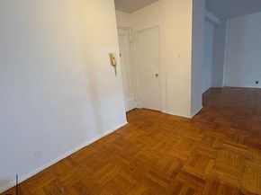 735 Kappock Street 2F, Bronx NY 10463