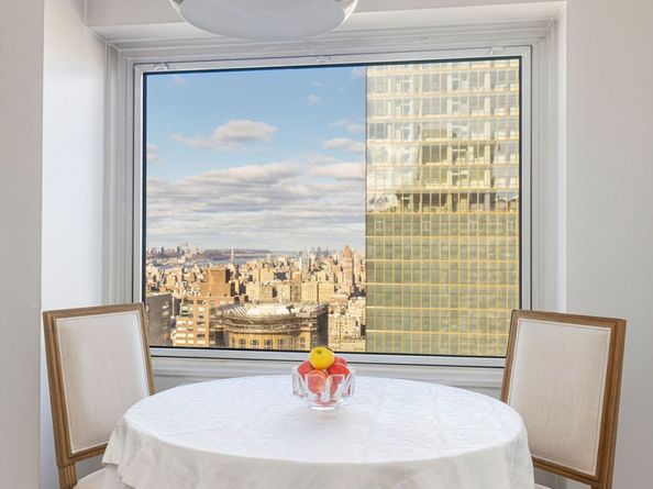 20 West 64th Street 39K, New York NY 10023