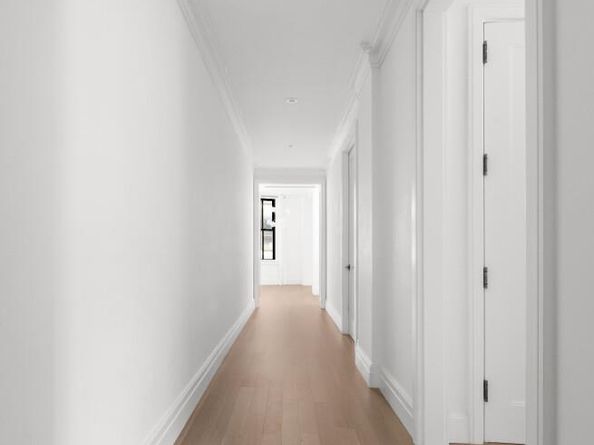 100 Barclay Street 15L, New York NY 10007