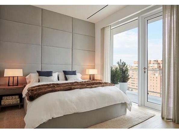 200 East 59th Street 16A, New York NY 10022