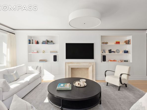 150 East 69th Street 18S, New York NY 10021