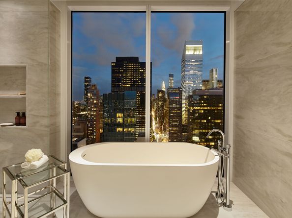 200 East 59th Street 30E, New York NY 10022