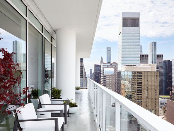 200 East 59th Street 30E, New York NY 10022