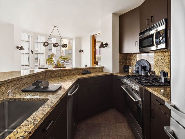 295 Greenwich Street 8/9H, New York NY 10007