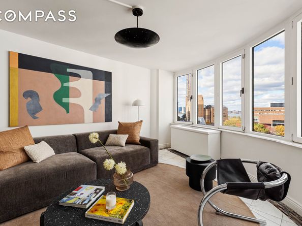 295 Greenwich Street 8/9H, New York NY 10007