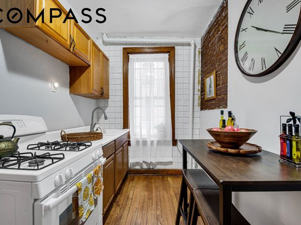 527 West 143rd Street 1, New York NY 10031