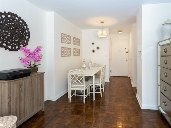 210 East 15th Street 5H, New York NY 10003