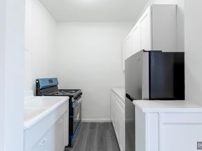 3321 Bruckner Boulevard 5G, Bronx NY 10461