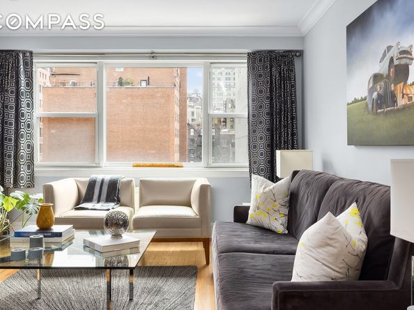 101 West 12th Street 8N, New York NY 10011