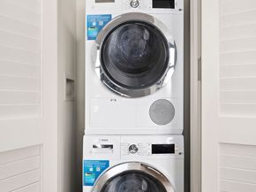 180 Front Street 2J, Brooklyn NY 11201