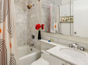 275 Greenwich Street 2A, New York NY 10007