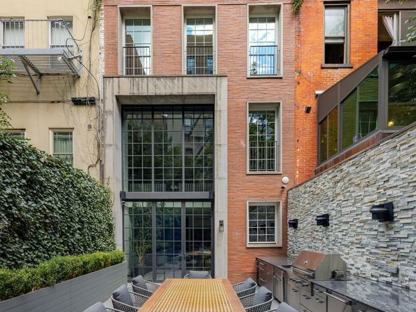 146 Waverly Place, New York NY 10014