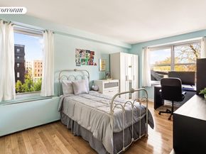 135 Ocean Parkway 4U, Brooklyn NY 11218