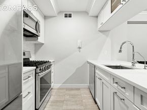 166 East 63rd Street 7E, New York NY 10065