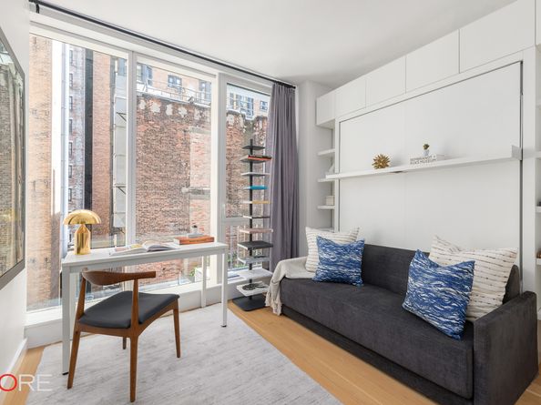 241 Fifth Avenue 3C, New York NY 10016