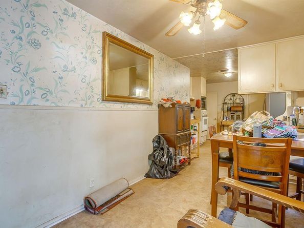 7205  Robinhood Lane , Fort Worth Texas 76112