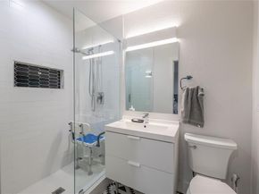 864  Peavy Road , Dallas Texas 75218