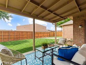 1414  Saddleback Lane , Lewisville Texas 75067