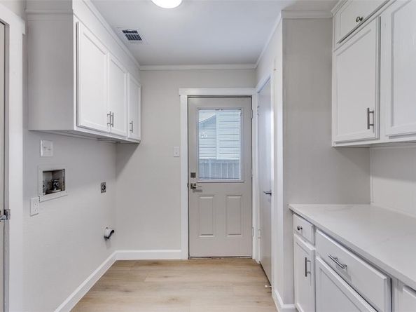 10025  Lone Eagle Drive , Fort Worth Texas 76108