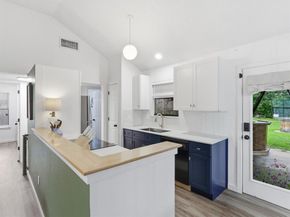 125 N Chapel Creek Boulevard , Fort Worth Texas 76108