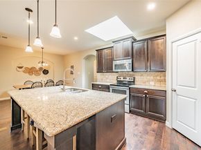 525  Foxcraft Drive , Fort Worth Texas 76131