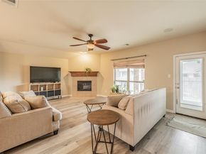 525  Foxcraft Drive , Fort Worth Texas 76131