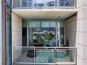 2900  Mckinnon Street  401, Dallas Texas 75201