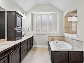 710  Sunflower Avenue , Argyle Texas 76226