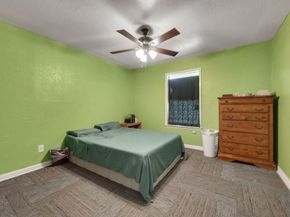 921 E Annie Street , Fort Worth Texas 76104