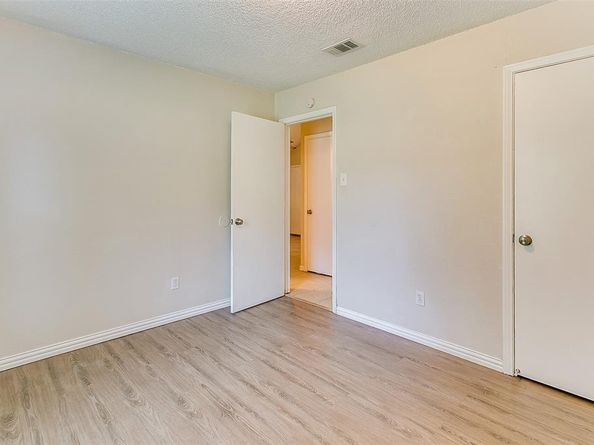 716 S Perkins Street , Fort Worth Texas 76103